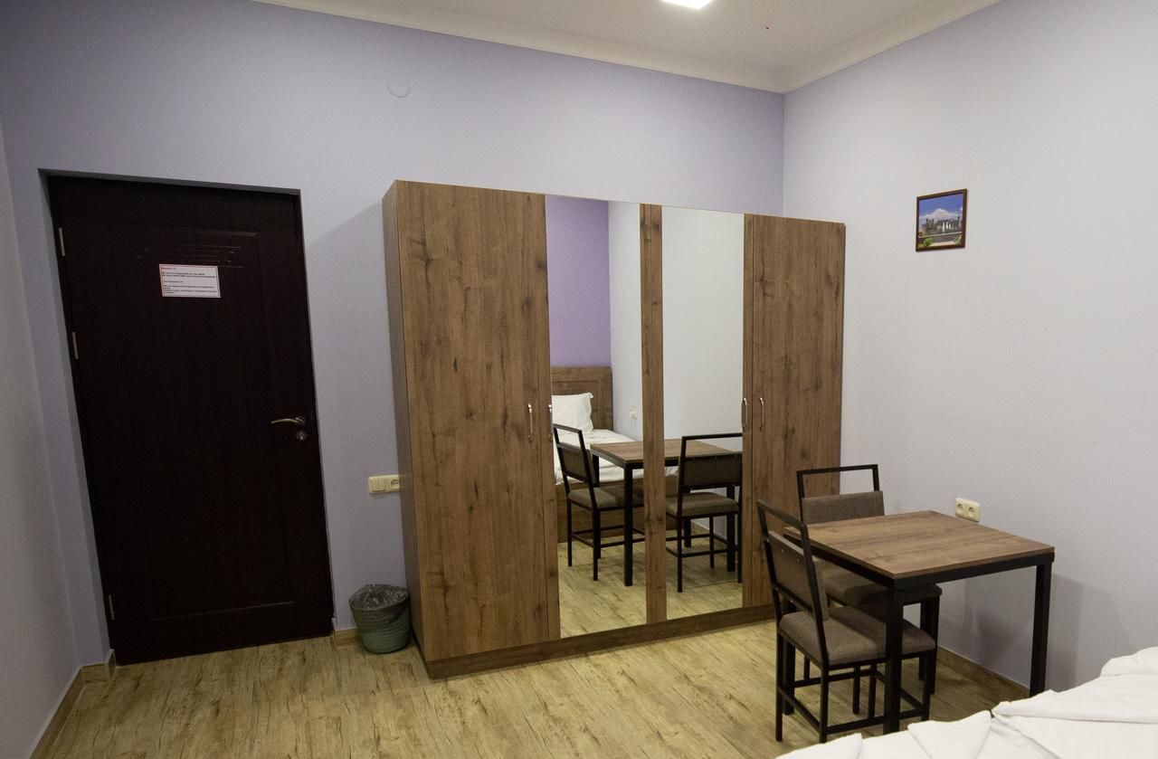 Хостелы Home Hostel Ереван-16