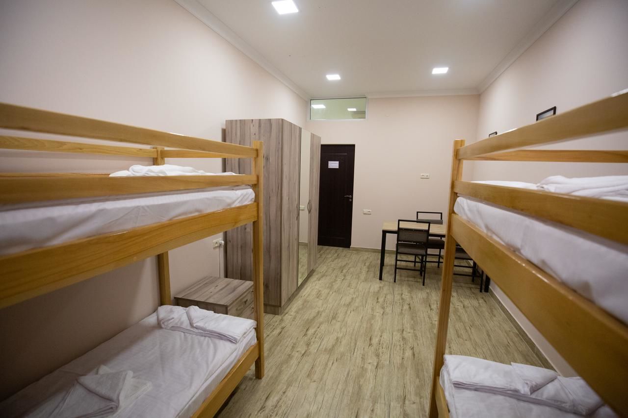 Хостелы Home Hostel Ереван-20